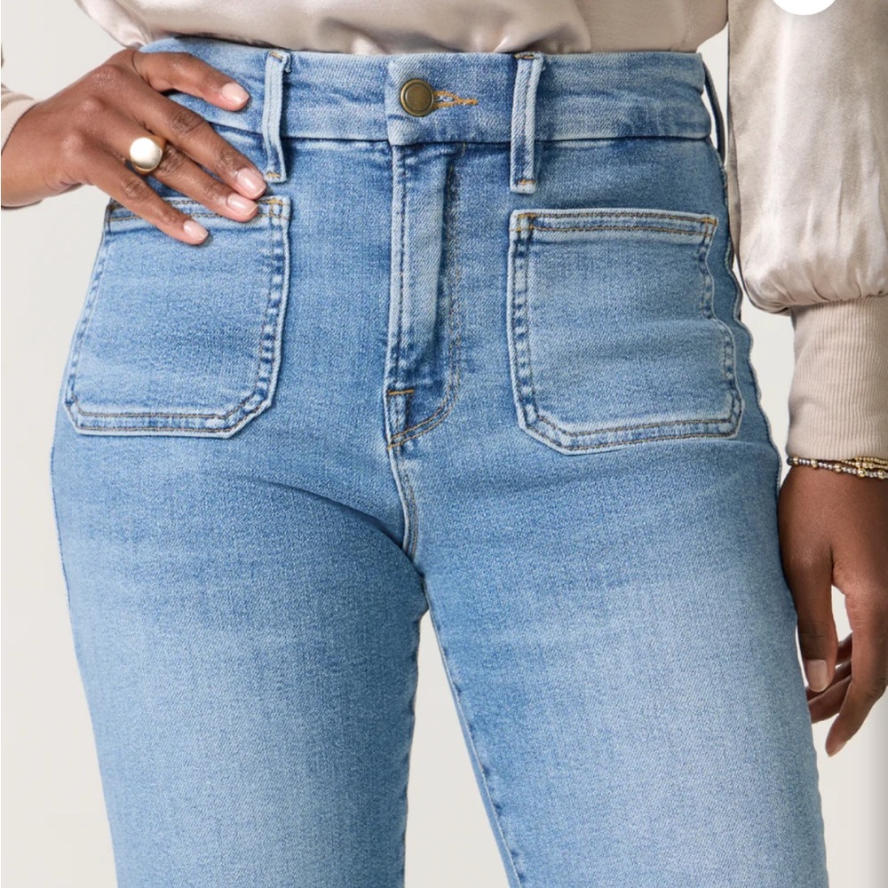 Good American High Rise Light Blue Jeans